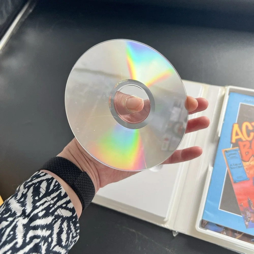 A Tale Of Two Cities Audio CD‎ With Workbook And Graphic Book